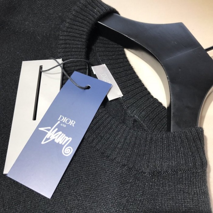 D*or and shawn sweater cashmere black