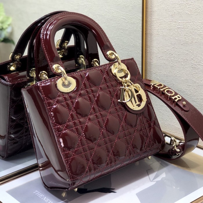 small lady D*or my abcD*or bag burgundy patent