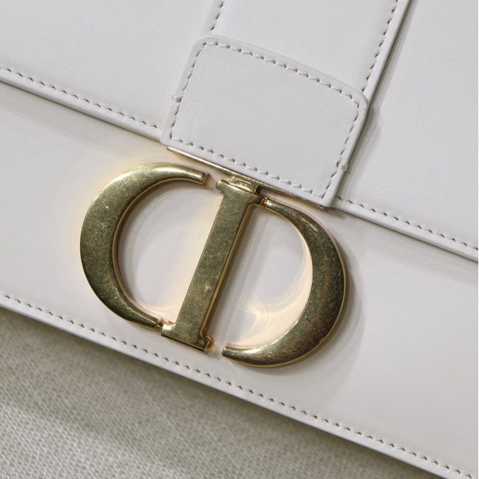 D*or 30 montaigne calfskin bag white