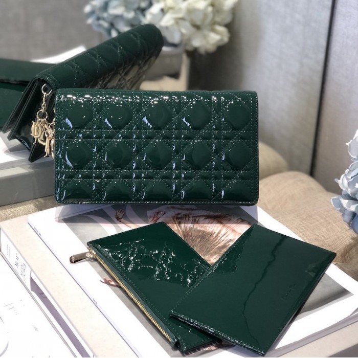 D*or lady D*or calfskin clutch green