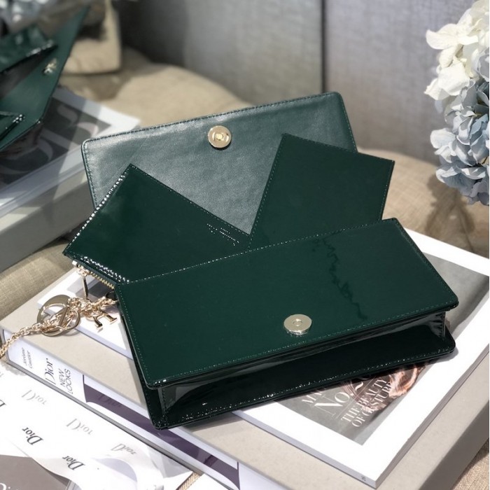 D*or lady D*or calfskin clutch green
