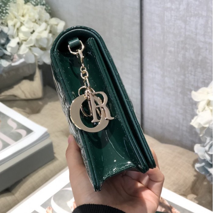 D*or lady D*or calfskin clutch green