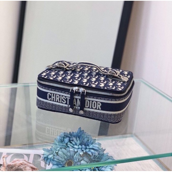 D*or oblique travel jewelry case