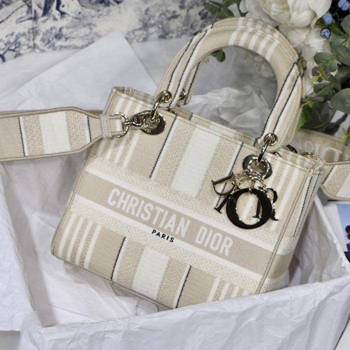 D*or medium lady d-lite bag beige stripes embroidery