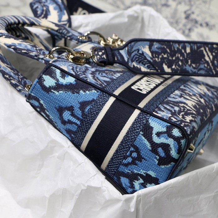 D*or medium lady d-lite bag blue D*or palms embroidery