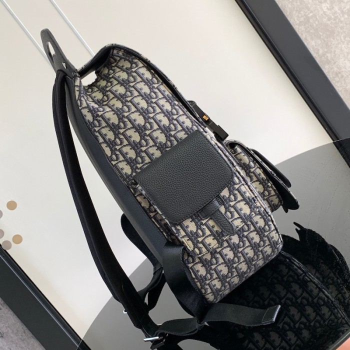 D*or maxi gallop backpack beige and black D*or oblique jacquard