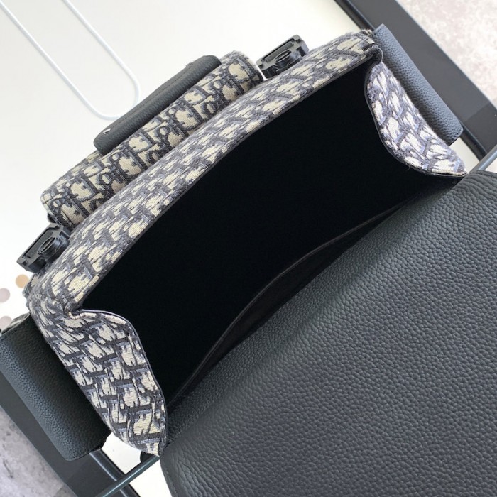 D*or maxi gallop backpack beige and black D*or oblique jacquard