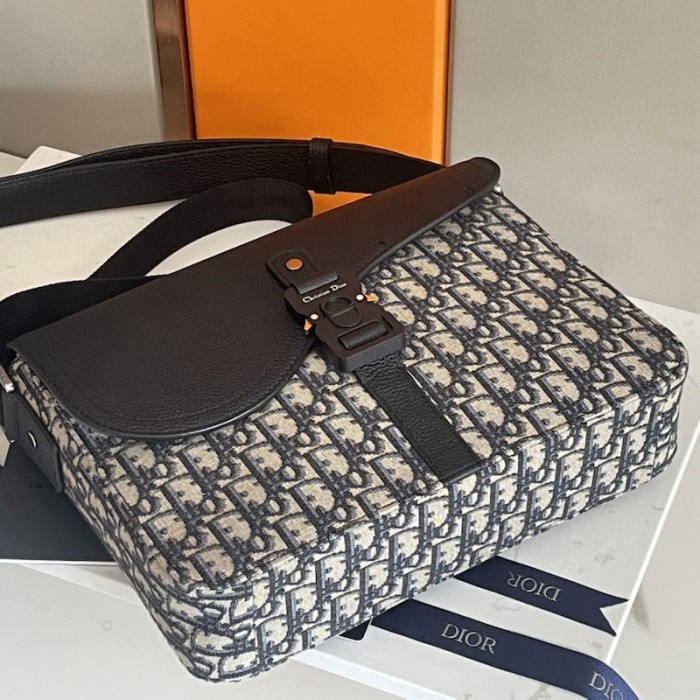 D*or saddle bag with strap beige and black D*or oblique jacquard