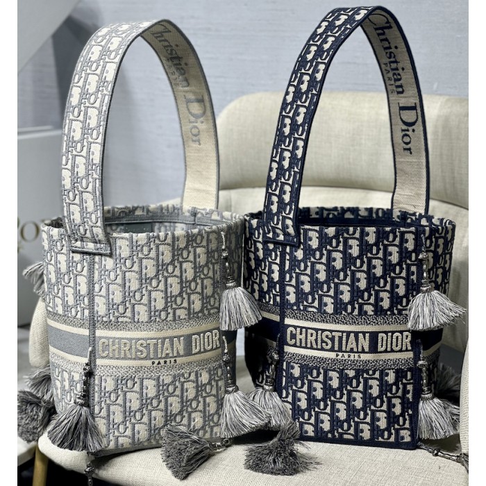 D*or d-bubble bucket bag blue oblique