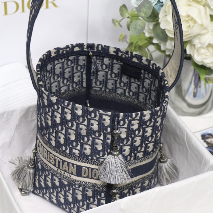 D*or d-bubble bucket bag blue oblique