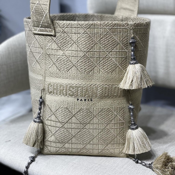 D*or d-bubble bucket bag beige oblique