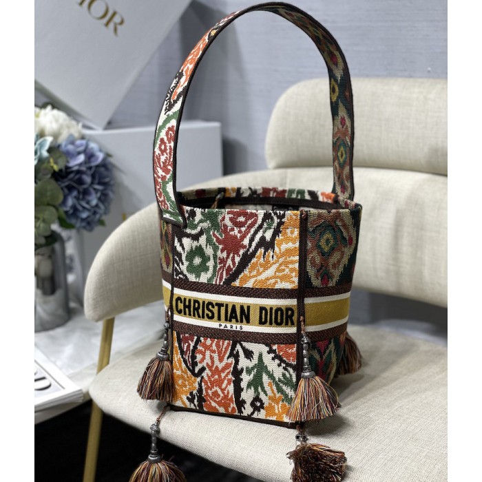 D*or d-bubble bucket bag orange maple leaf