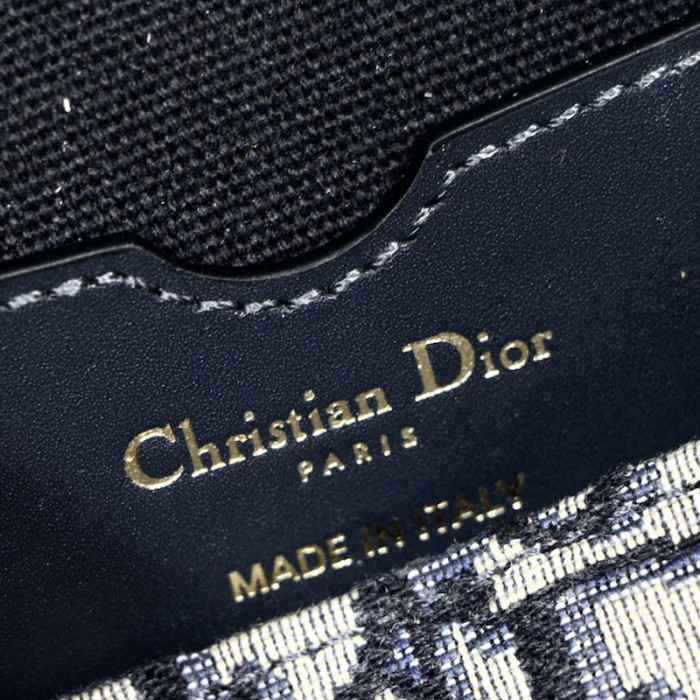 D*or bobby east-west bag oblique blue