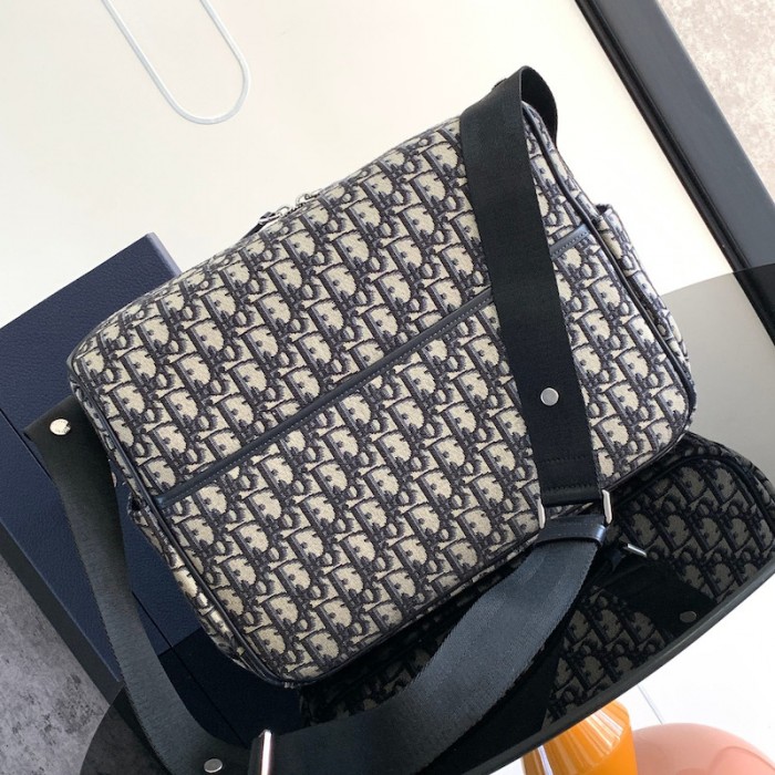 D*or changing bag blue D*or oblique canvas
