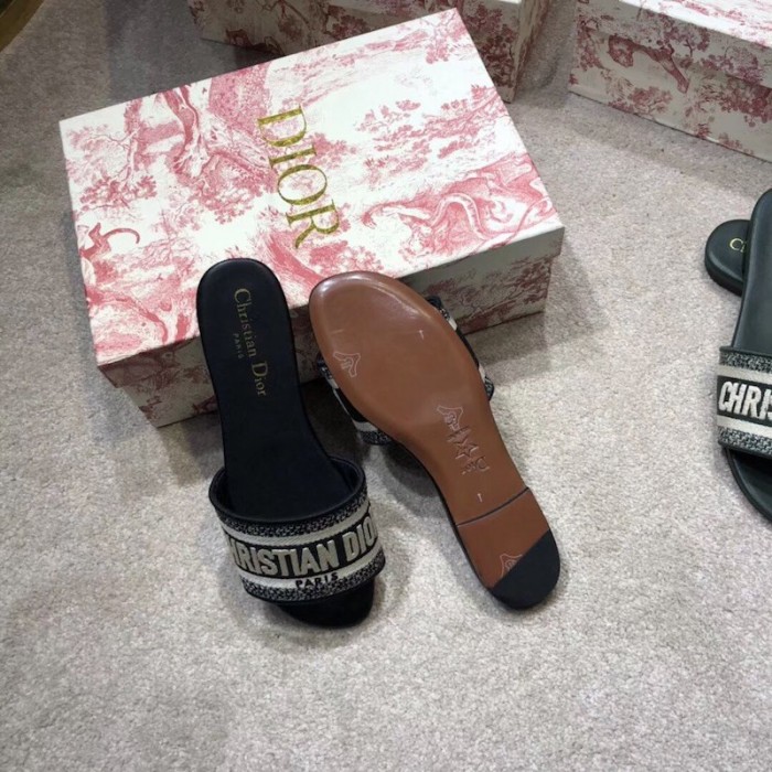 D*or dway slide embroidered cotton black