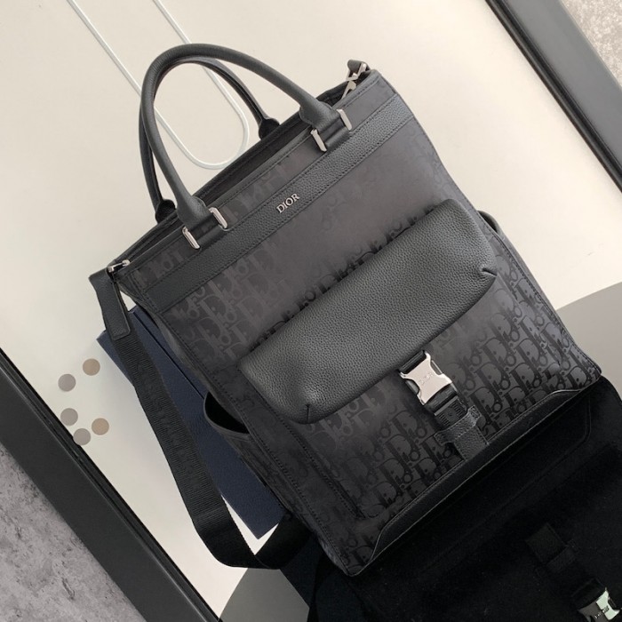 D*or explorer tote bag black D*or oblique mirage technical fabric