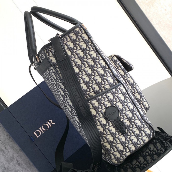 D*or explorer tote bag black and beige D*or oblique canvas