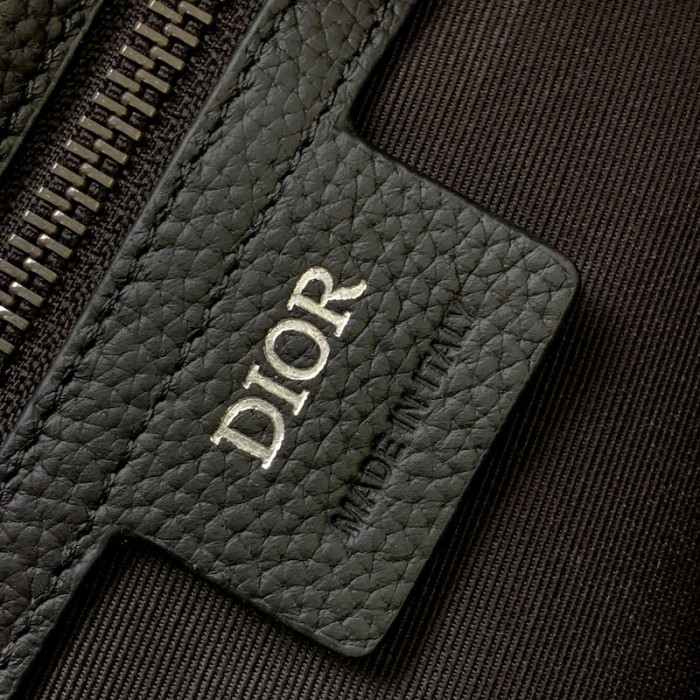 D*or explorer tote bag black and beige D*or oblique canvas