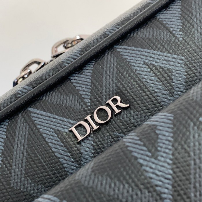 D*or hit the road messenger bag black cd diamond canvas