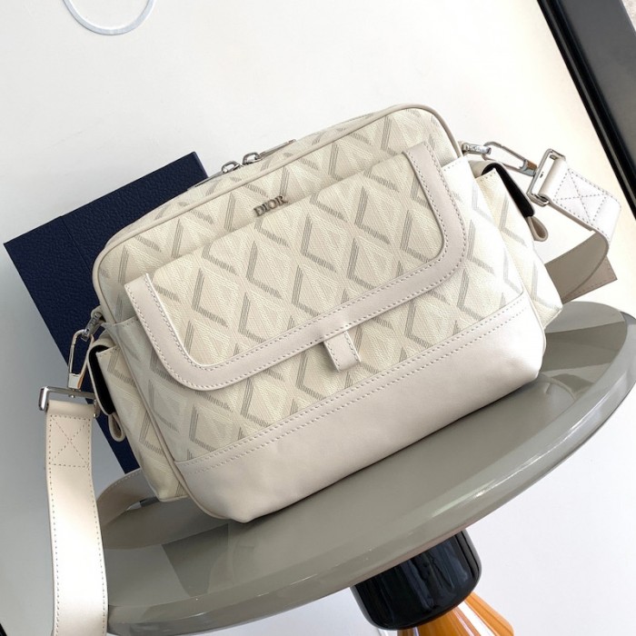 D*or hit the road messenger bag white cd diamond canvas