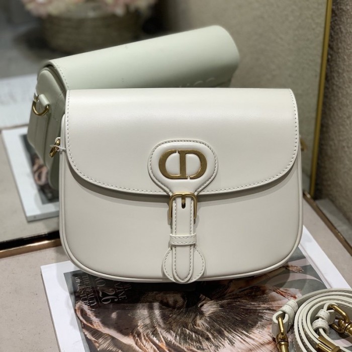 D*or medium bobby bag box calfskin white