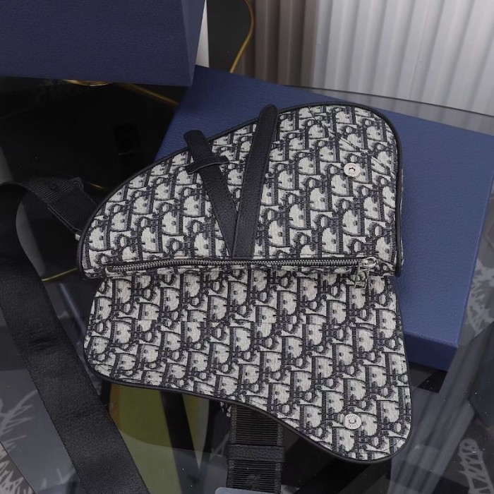 D*or saddle bag black and beige D*or oblique jacquard