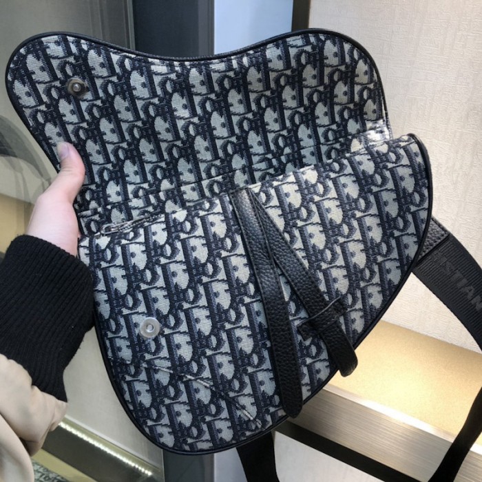 D*or saddle bag beige and blue D*or oblique jacquard