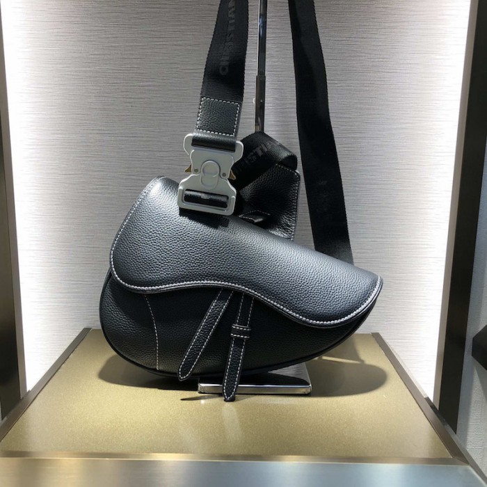 D*or saddle bag black grained calfskin