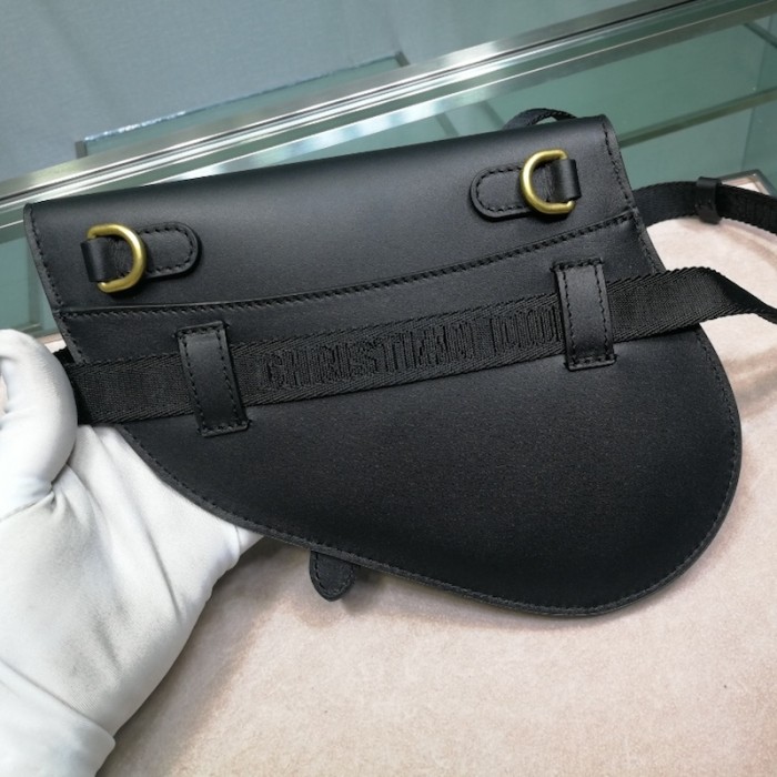 D*or saddle belt bag calfskin leather black