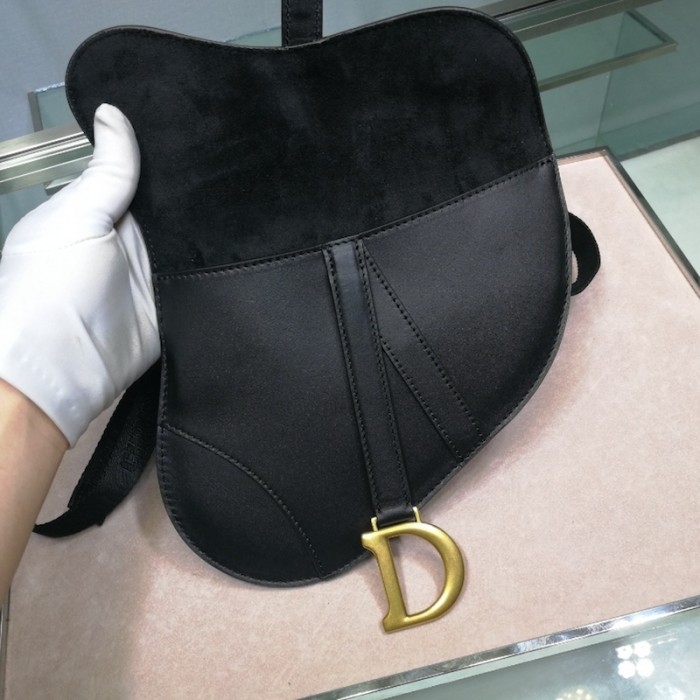 D*or saddle belt bag calfskin leather black