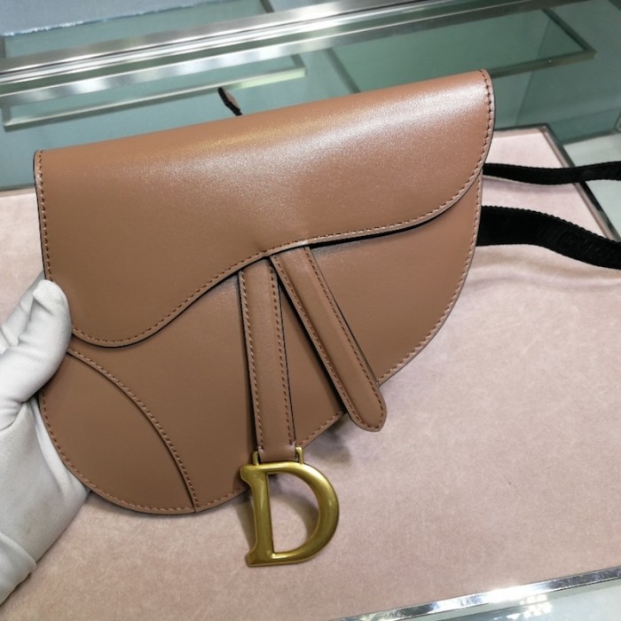 D*or saddle belt bag calfskin leather tan