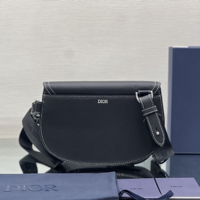 D*or saddle pouch black grained calfskin