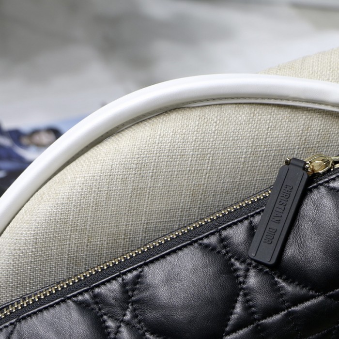 small D*or vibe hobo bag black