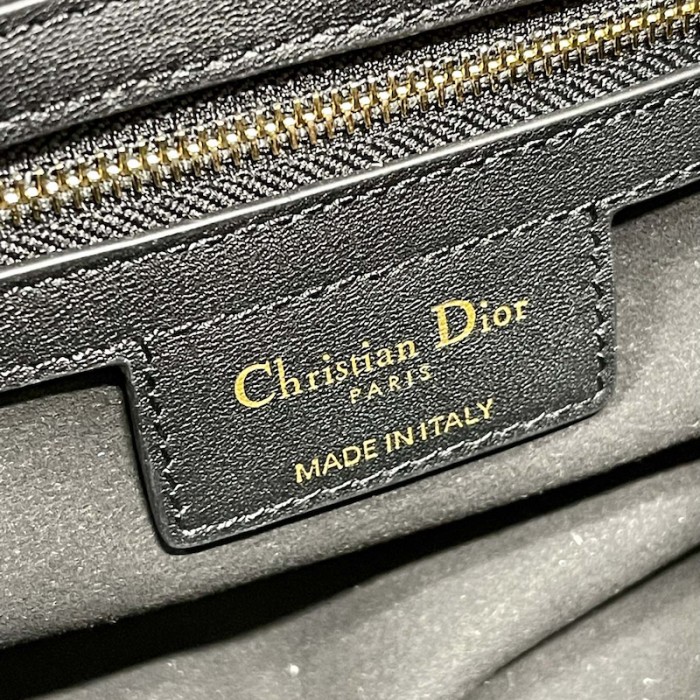 small D*or vibe zip bowling bag black