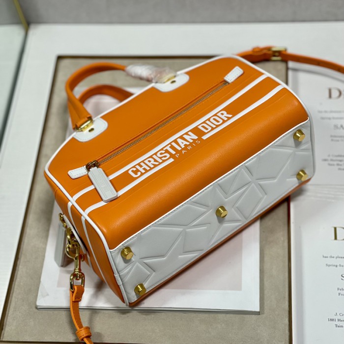 small D*or vibe zip bowling bag orange