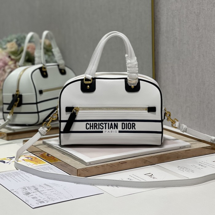 small D*or vibe zip bowling bag white