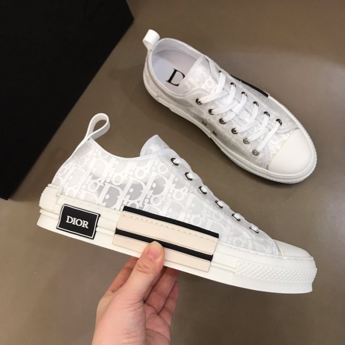 D*or b23 low oblique white