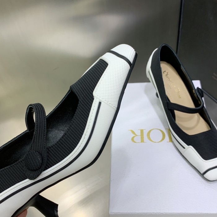 D*or d-motion pump black technical fabric and white rubber