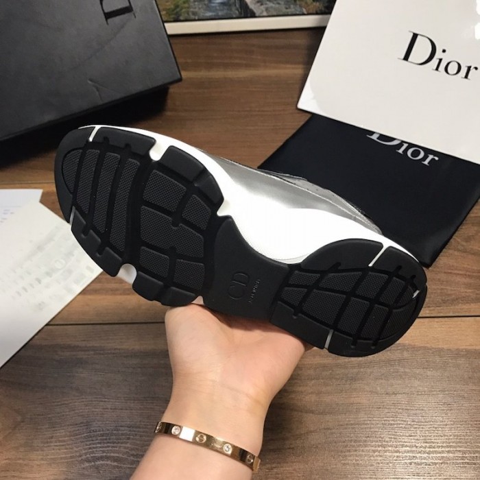 D*or b22 sneaker in white technical knit and white with silver