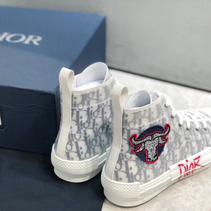 D*or b23 high top logo oblique bull sneaker