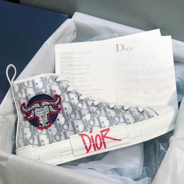 D*or b23 high top logo oblique bull sneaker