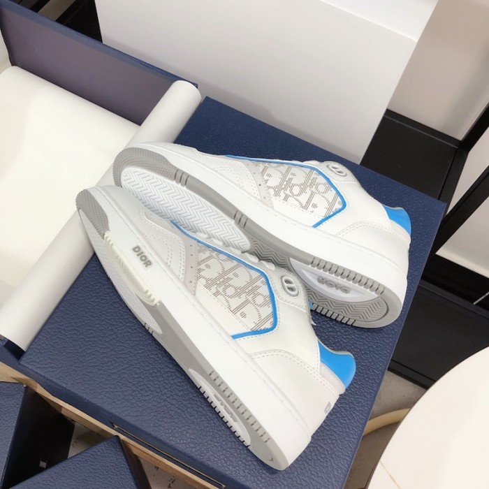 D*or b27 low top D*or oblique sneaker white/ sky blue
