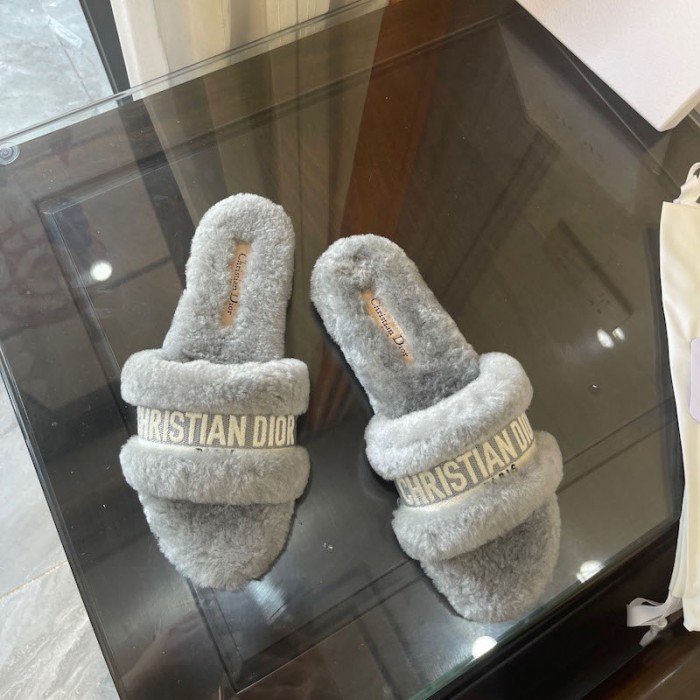 D*or chez moi slide grey cotton embroidery and white shearling