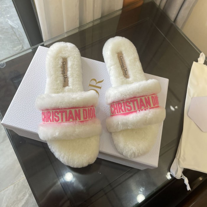 D*or moi slide bright pink cotton embroidery and white shearling