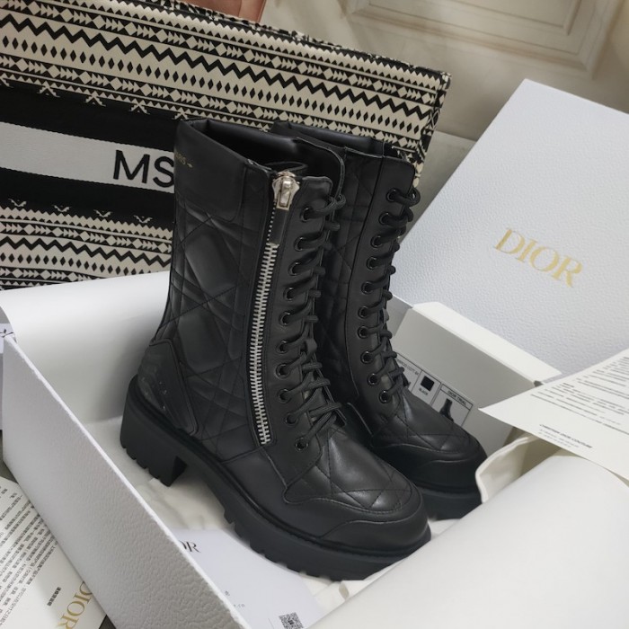 D*or d-leader ankle boot black quilted cannage calfskin