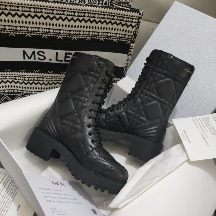 D*or d-leader ankle boot black quilted cannage calfskin