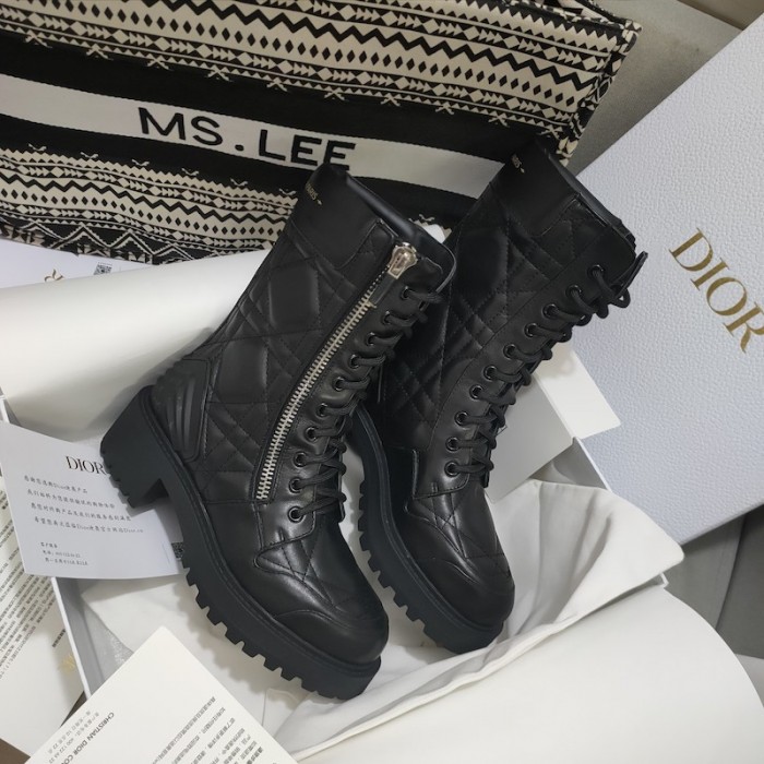 D*or d-leader ankle boot black quilted cannage calfskin