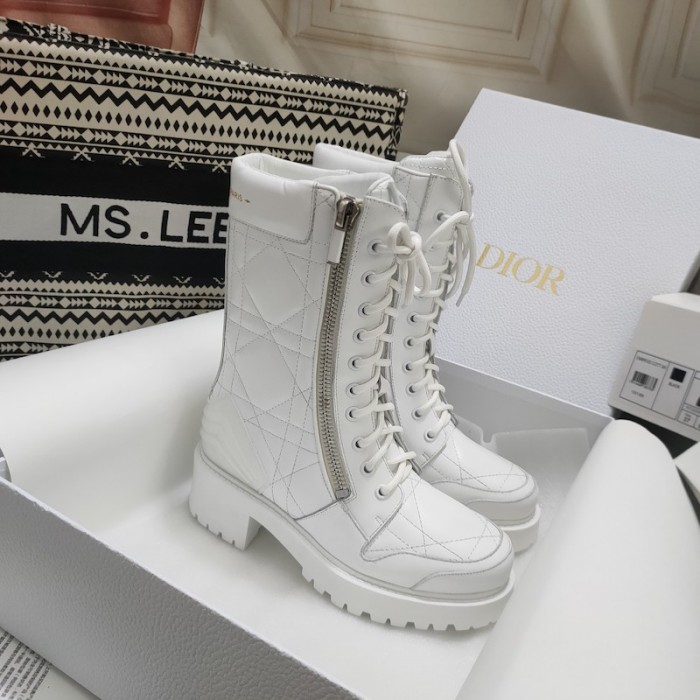 D*or d-leader ankle boot white quilted cannage calfskin