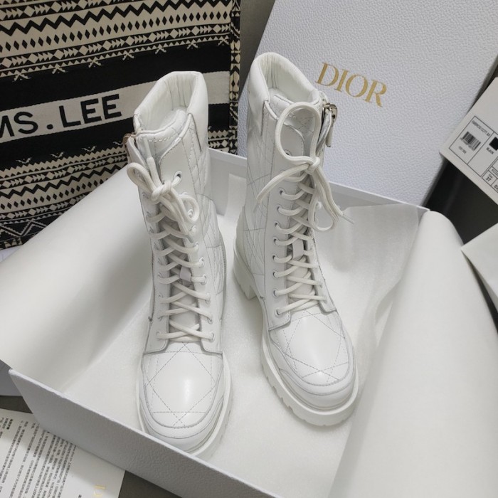 D*or d-leader ankle boot white quilted cannage calfskin