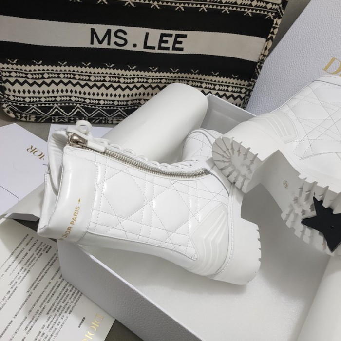 D*or d-leader ankle boot white quilted cannage calfskin